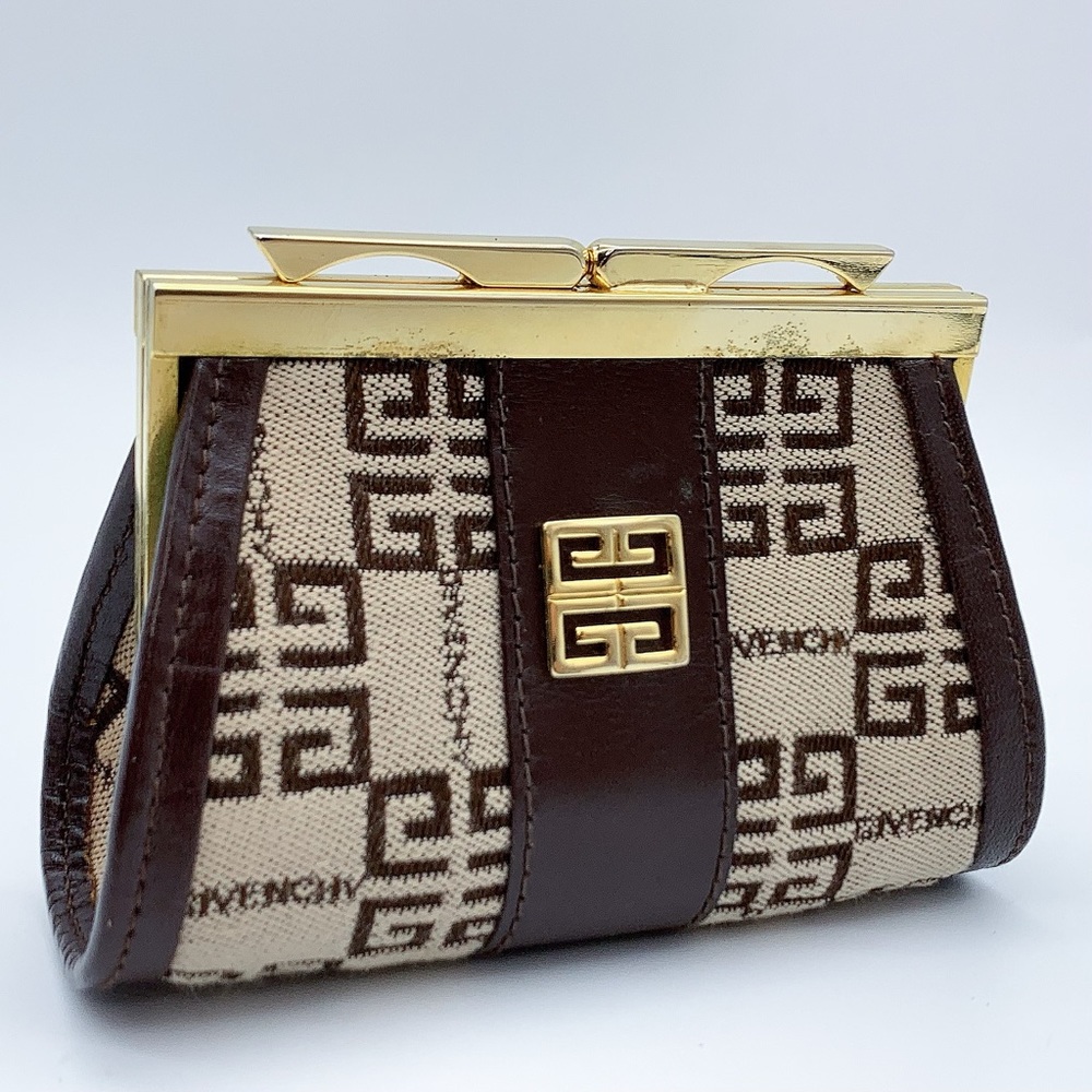 GIVENCHY Change Purse Wallet - Picture 4 of 7